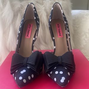 Betsey Johnson Pumps